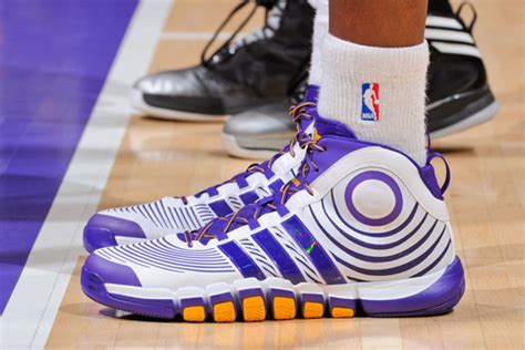 dwight howard signature shoes